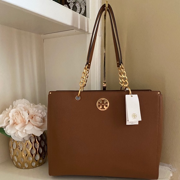 Tory Burch Handbags - New🔥Tory Burch everly larg  👜 tote